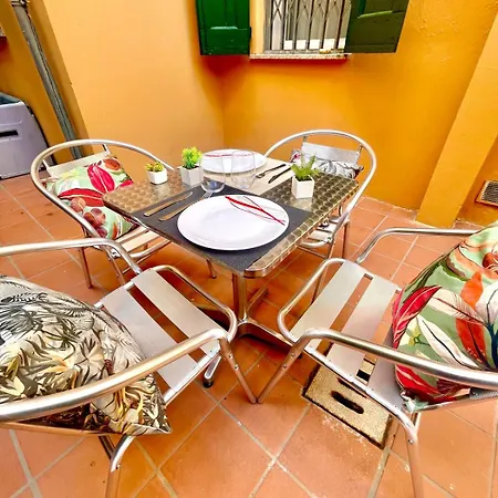 50 Tourist House - Pratello - Self Check-in * Bologna